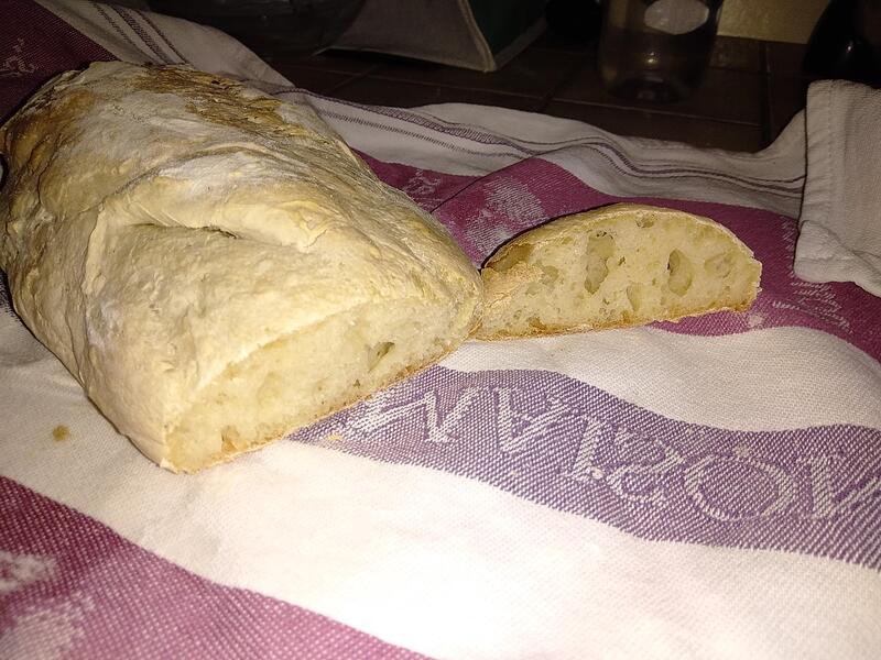 https://monorailc.at/hfr/26/02/bread04.jpg